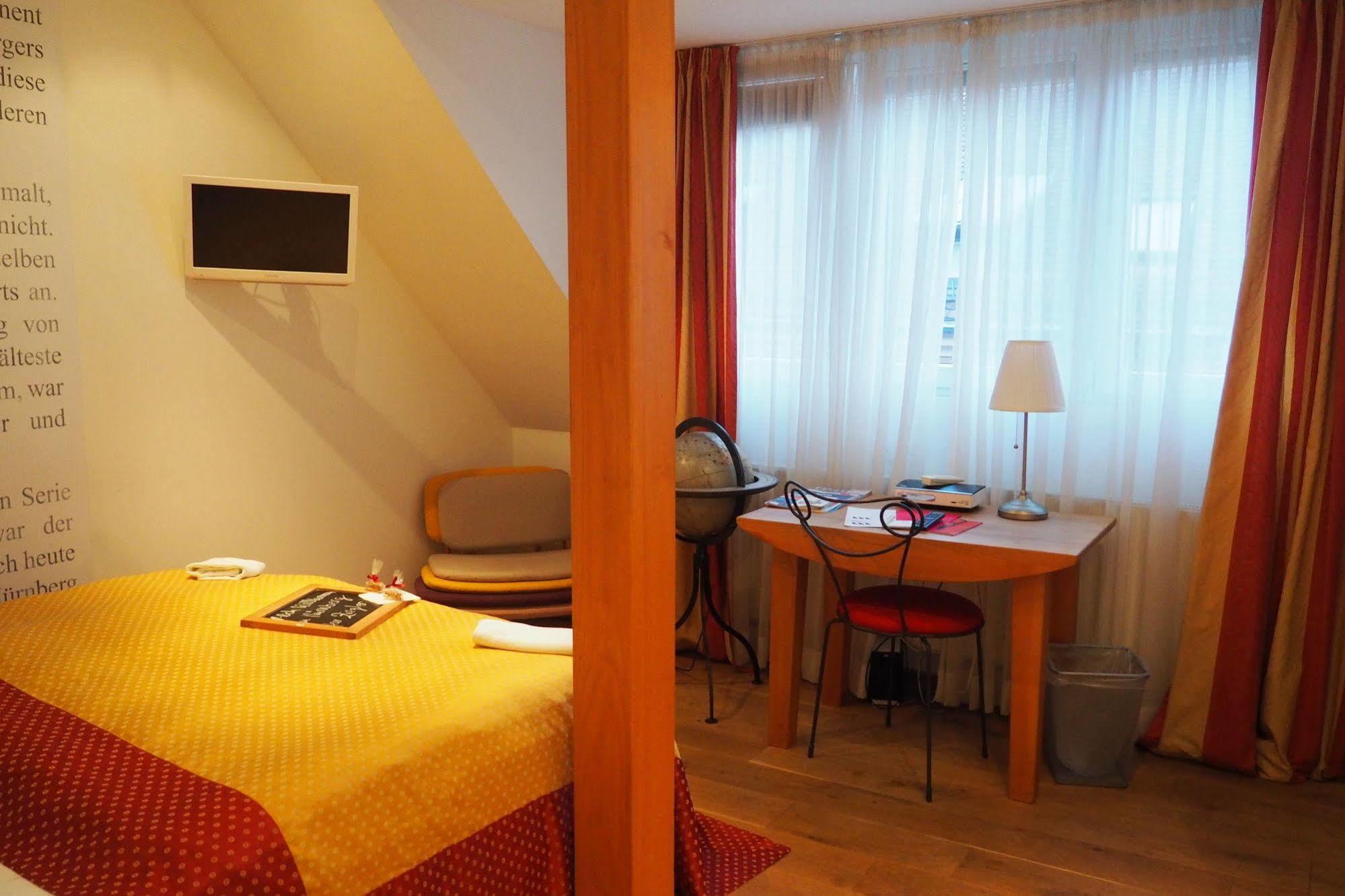 Hotel Drei Raben Nürnberg Eksteriør bilde